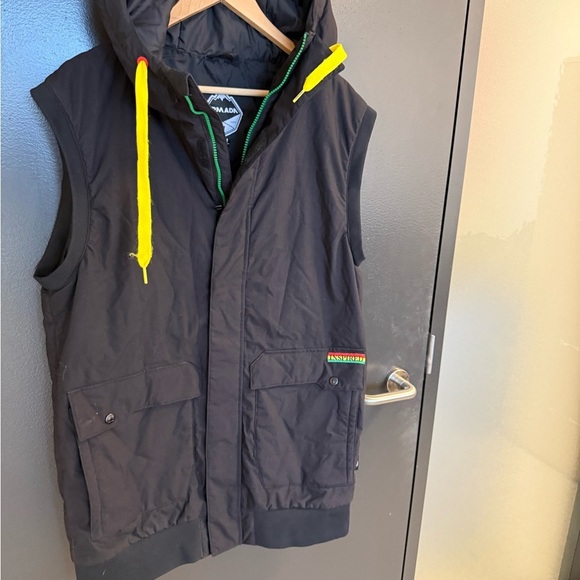 Men's Armanda M oversized long Black snowboard Vest Bob Marley vibes great cond - Picture 8 of 15